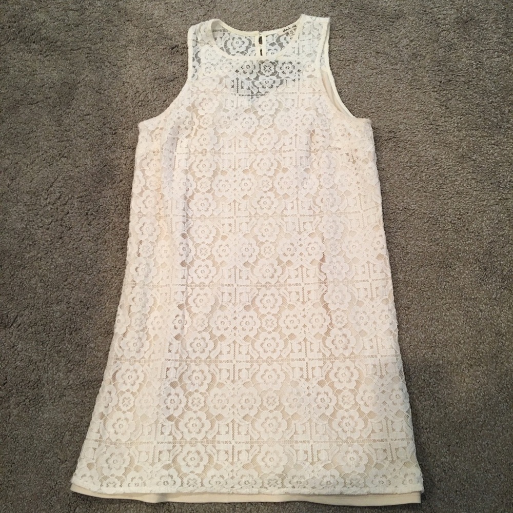 Cream Lace sheath dress